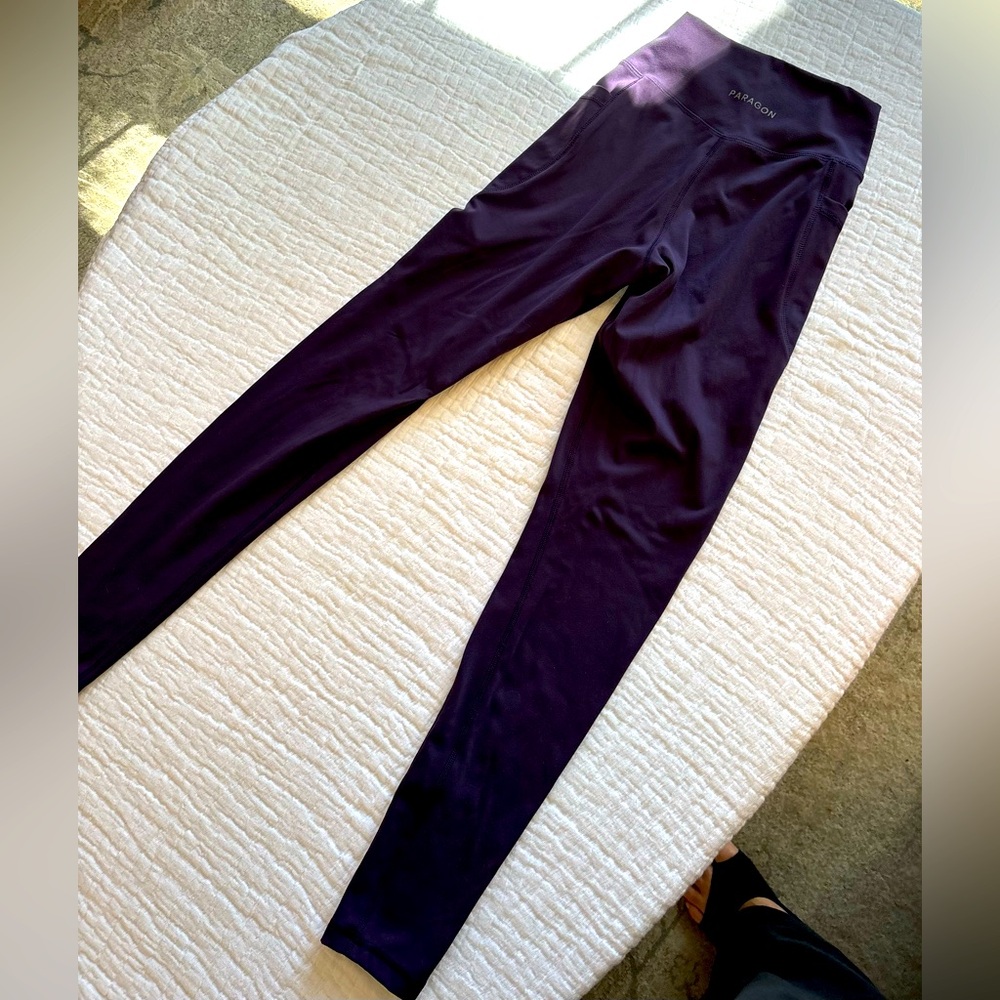 U get 2 pair!Paragon dip pocket&reg sculptstream leggings. Plum&purplegray. SzXS
